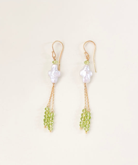Peridot Pearl Earrings