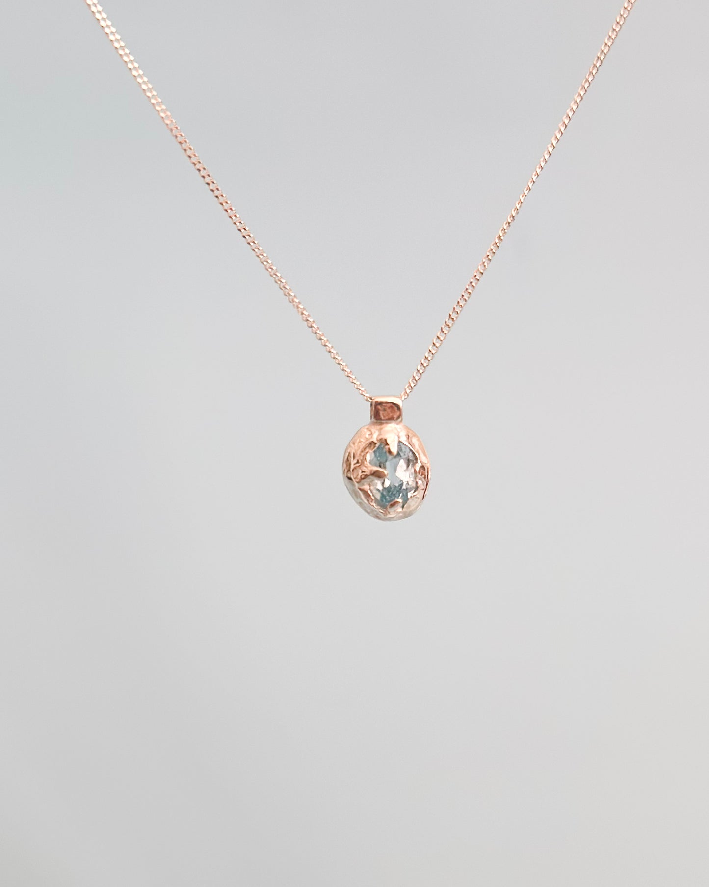 Blossom Necklace Topaz